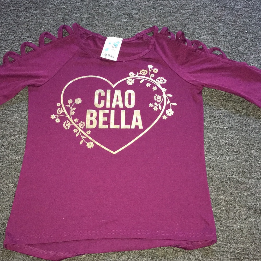 MAKE AN OFFER! Lily Bleu Shirt